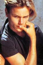 Watch RIVER PHOENIX: FINAL 24 Megashare9