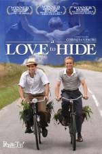 Watch A Love to Hide (Un amour  taire) Megashare9